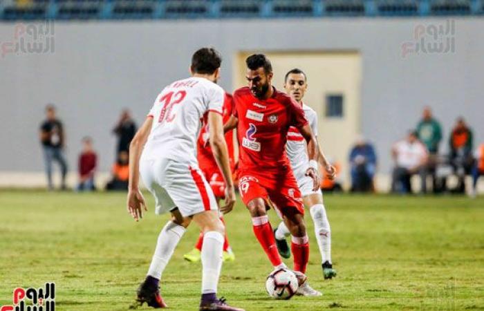 الزمالك ينجو من "كمين" الحدود بثنائية مثيرة.. الأبيض ينفرد بصدارة الدورى بفارق 4 نقاط وينتظر عودة الأهلى.. محمود علاء يتصدر الهدافين.. كهربا يسجل للمباراة الثانية.. ساسى والنقاز يغيبان أمام الإنتاج للإيقاف