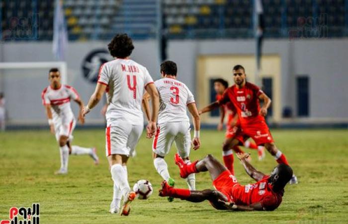 الزمالك ينجو من "كمين" الحدود بثنائية مثيرة.. الأبيض ينفرد بصدارة الدورى بفارق 4 نقاط وينتظر عودة الأهلى.. محمود علاء يتصدر الهدافين.. كهربا يسجل للمباراة الثانية.. ساسى والنقاز يغيبان أمام الإنتاج للإيقاف