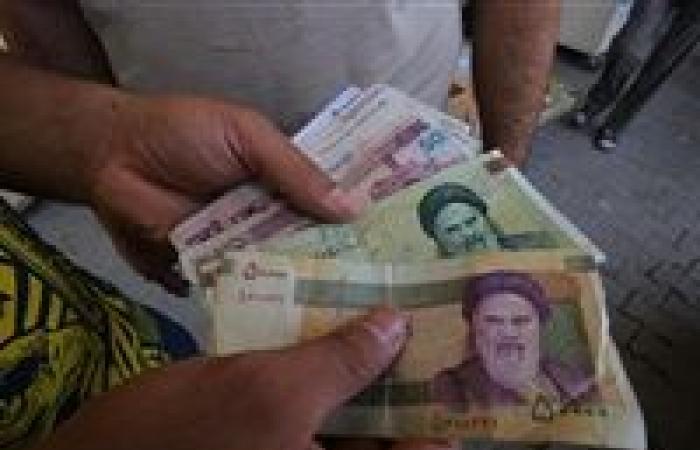 العملة الإيرانية تتهاوى.. العقوبات الأمريكية تحطم طموحات طهران الاقتصادية