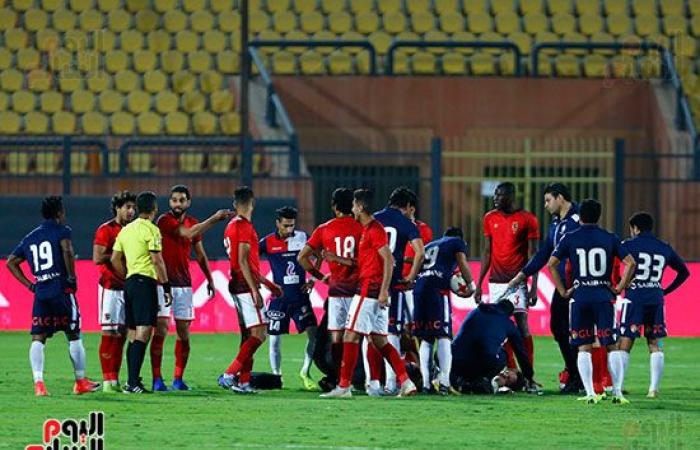 المشاهد الخمسة فى فوز الأهلى بثنائية أمام النجوم بالدوري.. الأحمر يواصل رحلة الصعود للقمة.. مروان يسجل للمرة الثالثة على التوالي..لاساراتى يتابع نجوم الفريق من السلام.. على لطفى أساسيا.. وفرحة زكريا تكلفه غرامة