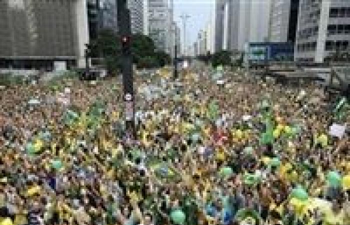 بسبب الإفراج عنه.. لماذا يتظاهر الشعب ضد الرئيس البرازيلي السابق؟