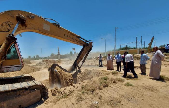 "حياة كريمة" بوابة الخير لأهالى قرى الأقصر.. تكلفة التنمية تتجاوز الـ6 مليار جنيه لتحسين الخدمات لـ600 ألف مواطن.. ومحافظ الأقصر:9631 سكنا كريما للأسر المستحقة و13 مجمعا لتقديم الخدمات بقرى أرمنت وإسنا.. صور