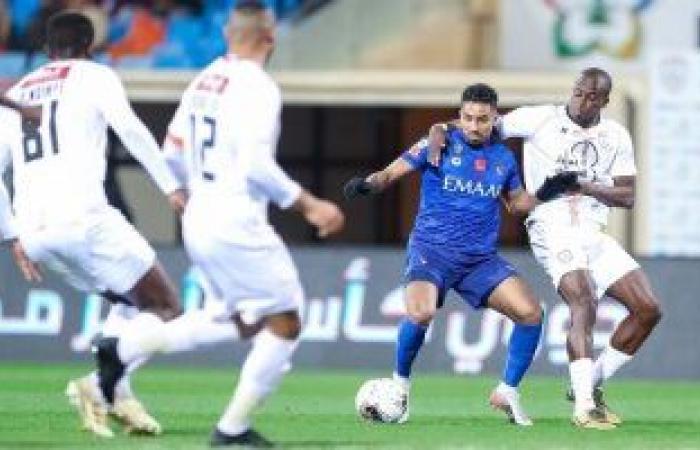 قمة سعودية على لقب البطولة العربية اليوم.. الهلال يتحدى النصر فى مباراة الـ6 ملايين دولار.. رونالدو "الهداف" يسعى للتتويج بالبطولة الأولى.. ومواجهة خاصة بين خيسوس وكاسترو خارج الخطوط