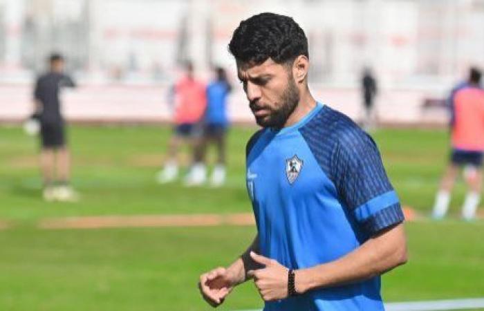 جوميز يعقد جلسة مع مصطفى شلبى على هامش مران الزمالك