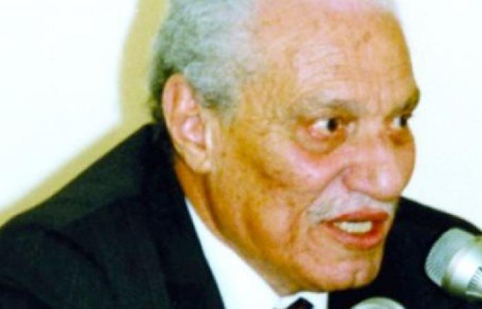 ذكرى مرور 99 عامًا على ميلاد الكاتب سعد الدين وهبة.. صاحب البصمات التى لا تنسى