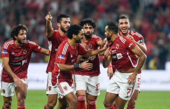 خالد بيبو يعلن إقامة مباراة ودية بين الأهلي وسموحة غداً