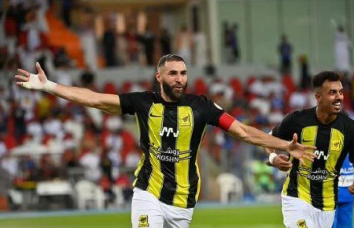 بنزيما جاهز لقيادة هجوم اتحاد جدة أمام الطائى فى الدورى السعودي