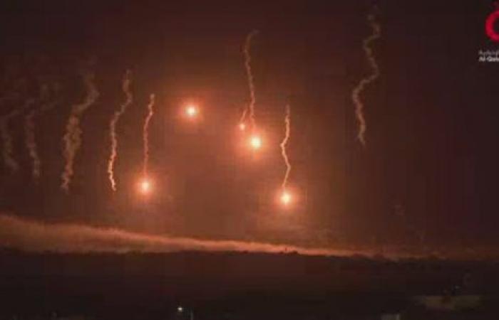 إعلام فلسطينى: طيران الاحتلال يقصف منزلا فى حى الجنينة شرق رفح جنوب قطاع غزة