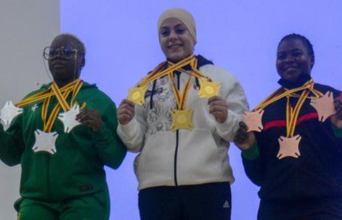 سارة سمير تحصد 3 ذهبيات للأثقال بدورة الألعاب الأفريقية