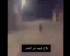 طفل سعودي يهرب من الحجر المنزلي ووالده يطارده: فيها 10 الاف ريال يا واطي????