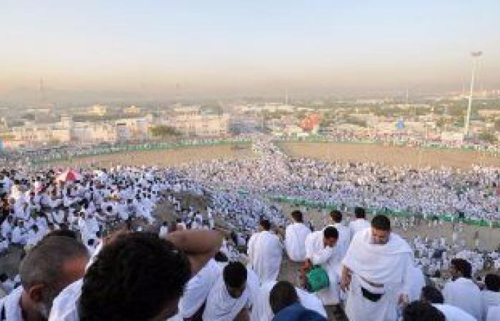 بدء الاستعدادات لموسم حج استثنائى.. المشاعر المقدسة تستعد لاستقبال ضيوف الرحمن.. تهيئة الطرق والممرات المؤدية إلى الجمرات والمزدلفة وعرفات.. وتوسعات بالمسجد النبوى.. وخطط لتأمين الحجيج لمنع انتشار عدوى كورونا