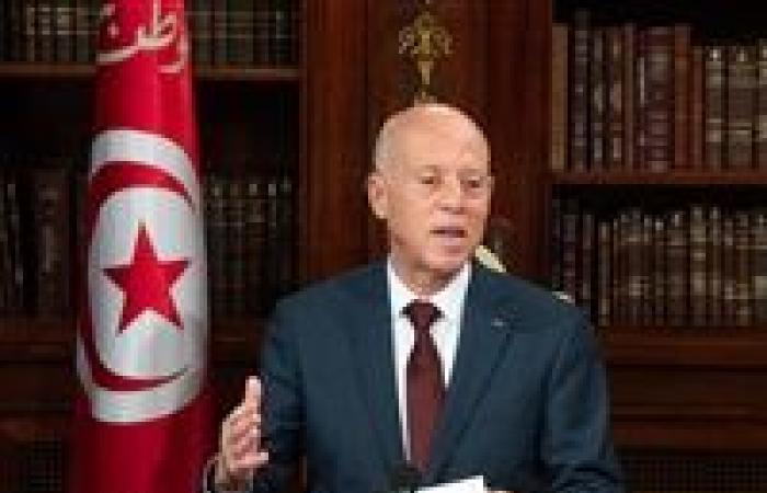 التفاصيل الكاملة لمحاولة اغتيال الرئيس التونسي "قيس سعيد" بالسم