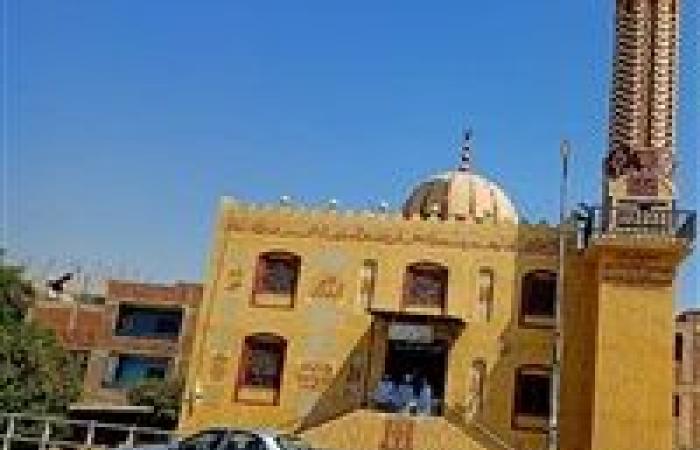 "السيسي يعمر بيوت الله".. "الأوقاف" تفتتح 72 مسجدا في مصر وتنزانيا