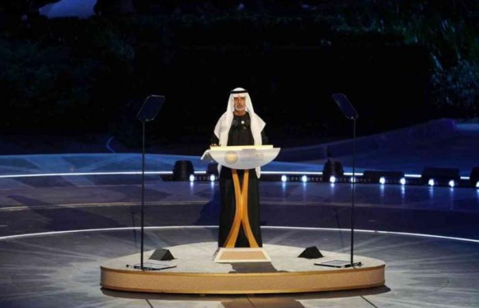 "تواصل العقول وصنع المستقبل".. افتتاح مبهر لـ إكسبو دبي 2020 بحضور محمد بن راشد ومحمد بن زايد ومشاركة 192دولة.. فنانون عرب وأجانب يحيون الحفل.. يعرض أكبر مصحف فى العالم (فيديو وصور)