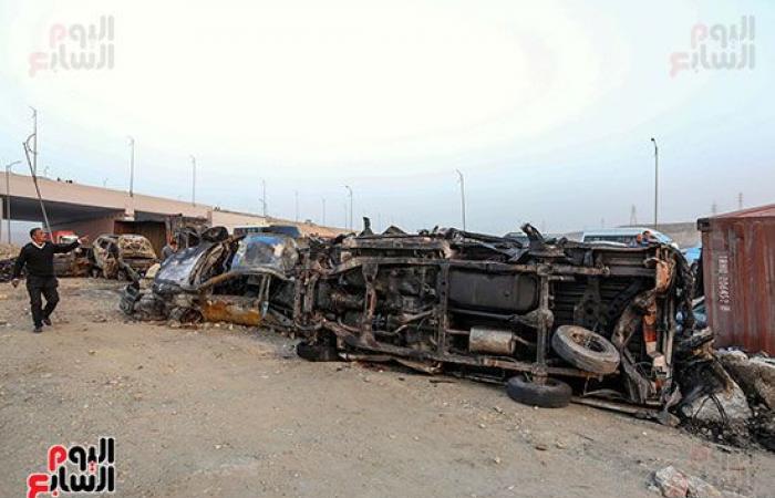 لحظات الرعب فى حادث الأوسطى.. المصابون لـ"اليوم السابع": شاهدنا الموت بأعيننا ولا نصدق أننا على قيد الحياة.. على: "كنت نايم صحيت على نار ولهب وعربيات مقلوبة".. ويؤكد: تواجد الإسعاف والشرطة أنقذ حياتنا.. فيديو