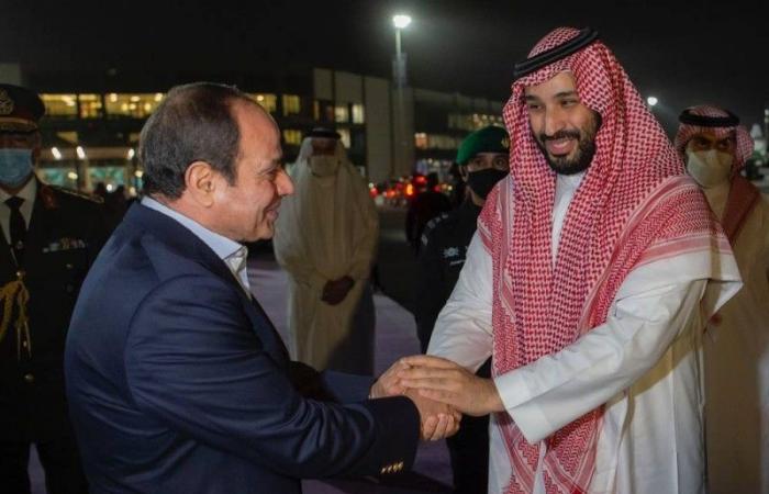 مصر والسعودية.. علاقات قوية ومتميزة ومصير مشترك.. السفير السعودى لـ"اليوم السابع": زيارة الرئيس السيسى للمملكة تعكس عمق العلاقات التاريخية بين البلدين.. وتؤكد الحرص على تعزيزها لخدمة قضايا أمتنا