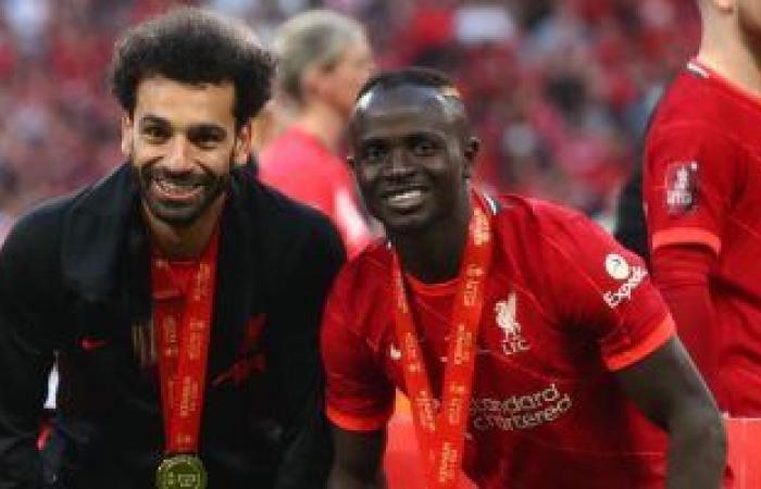 هل يصبح محمد صلاح "قنبلة" الميركاتو الأوروبي؟.. ليفربول يبدأ تنفيذ خطة بيع الفرعون بـ60 مليون يورو خوفاً من رحيله المجانى.. 3 أسباب تدفع الريدز لبيع مو.. الملكي يعود للمشهد لخطف الصفقة وبرشلونة حائر بسبب ليفا