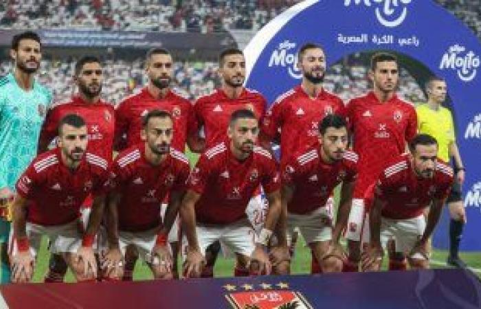 الأهلي يتوّج ببطولة السوبر المحلى على حساب الزمالك فى الإمارات.. الأحمر يهزم الأبيض بثنائية سافيو وكريم فؤاد.. الفريقان قدما مباراة قوية والسيطرة كانت للشياطين الحُمر.. وتغييرات كولر زادت نزعة فريقه الهجومية